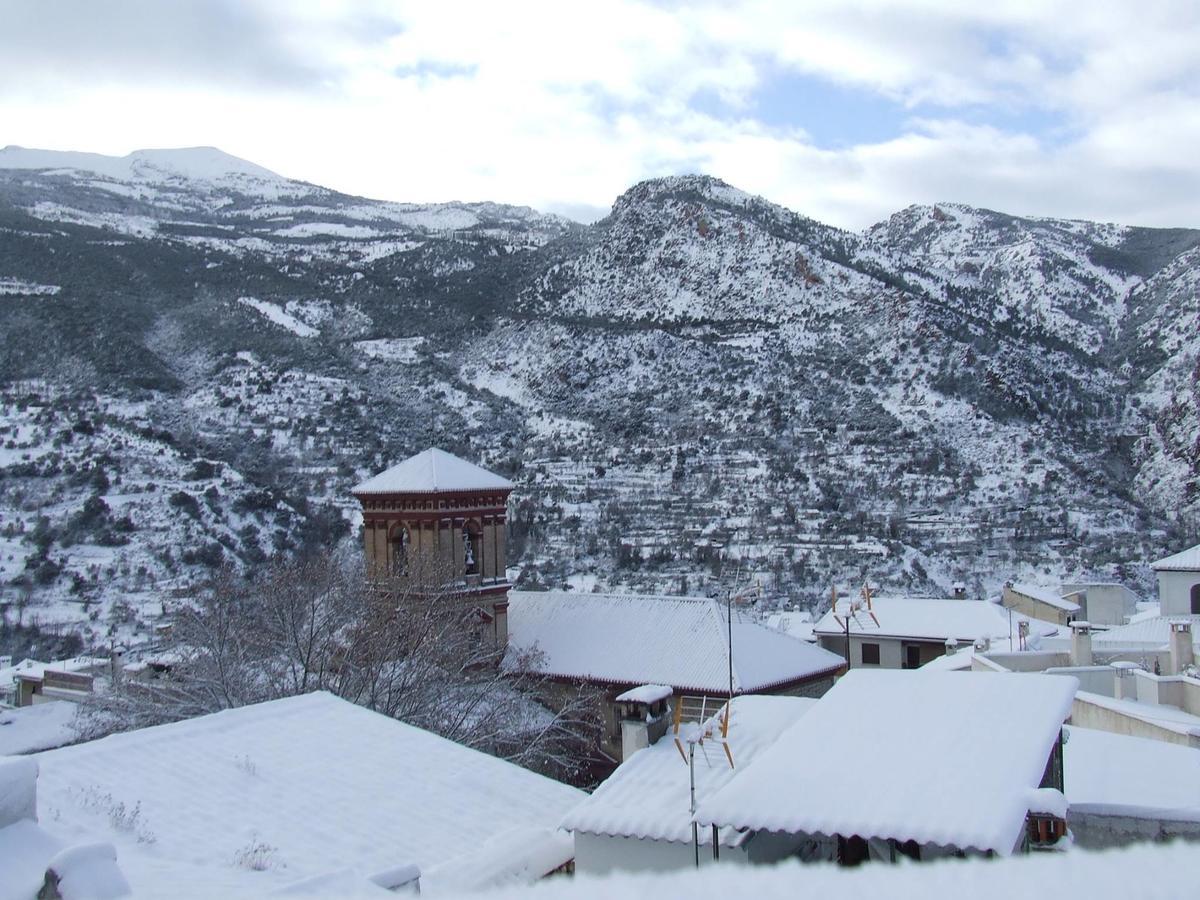 Affittacamere Cortijo La Solana Guejar Sierra Esterno foto