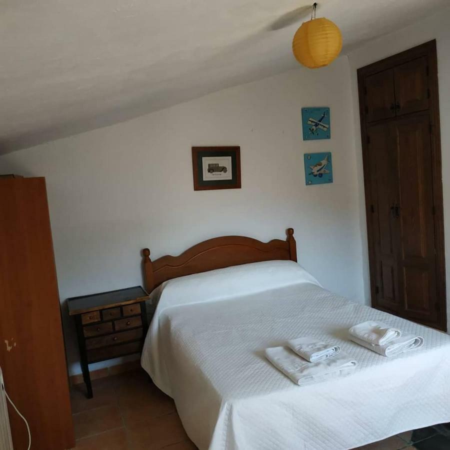 Affittacamere Cortijo La Solana Guejar Sierra Esterno foto