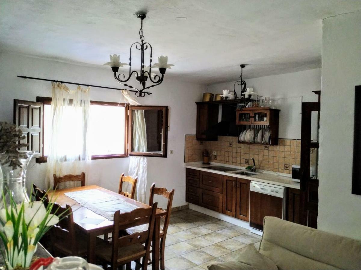 Affittacamere Cortijo La Solana Guejar Sierra Esterno foto
